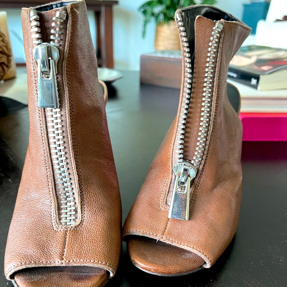 Nine West brown booties size 6